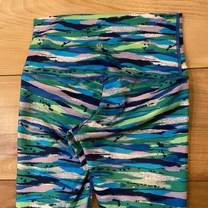 Lululemon high rise leggings size 6
